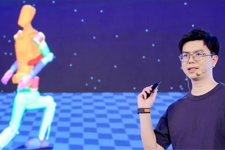 天才少年稚晖君人生就是博机器人走路进场！AI模型做大脑，目标售价20万以内